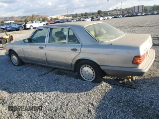 1991 Mercedes-Benz 420 with VIN WDBCA35E2MA603305, listed as a Copart auction lot 78405804 with 181,709 mi miles and Clean Title. Bid and sale history available at carsss.com. Image 2.