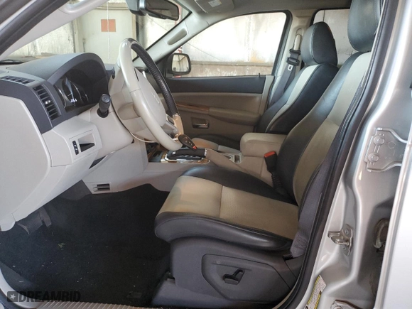 2008 Jeep Grand Cherokee Limited with VIN 1J8HR582X8C195118, listed as a Copart auction lot 42878235 with 103,331 mi miles and Salvage Title. Bid and sale history available at carsss.com. Image 7.