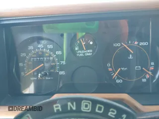 1993 GMC Vandura z VIN 1GDEG25K8PF505973, wystawiony jako IAAI lot #42094929 z przebiegiem 207 036 mil mil oraz . Historia ofert i sprzedaży dostępna na DreamBid. Obrazek 7.