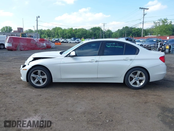 2014 BMW 3 Series 328d xDrive with VIN WBA3D5C51EKX98345, listed as a IAAI auction lot 42541364 with 93,215 mi miles and . Bid and sale history available at DreamBid. Image 14.