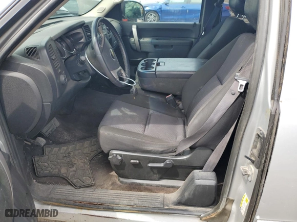 2011 Chevrolet Silverado 1500 LT with VIN 1GCRKSE33BZ125184, listed as a Copart auction lot 54854925 with 201,029 mi miles and Clean Title. Bid and sale history available at carsss.com. Image 7.