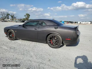 2022 Dodge Challenger R/T Scat Pack with VIN 2C3CDZFJXNH211638, listed as a Copart auction lot 51135135 with 25,072 mi miles and Salvage Title. Bid and sale history available at carsss.com. Image 2.