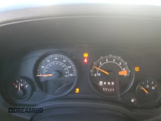 2017 Jeep Patriot 75th Anniversary with VIN 1C4NJRBB7HD107234, listed as a Copart auction lot 42374425 with 77,111 mi miles and Salvage Title. Bid and sale history available at carsss.com. Image 9.