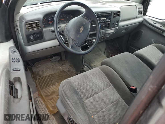 2002 Ford F-350 XL with VIN 1FTSF31L42EA65313, listed as a Copart auction lot 74520824 with 155,237 mi miles and Salvage Title. Bid and sale history available at DreamBid. Image 8.
