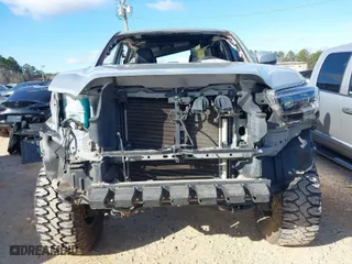 2018 Toyota Tacoma SR with VIN 5TFCZ5AN2JX158424, listed as a IAAI auction lot 41689251 with 80,617 mi miles. Bid and sale history available at carsss.com. Image 6.