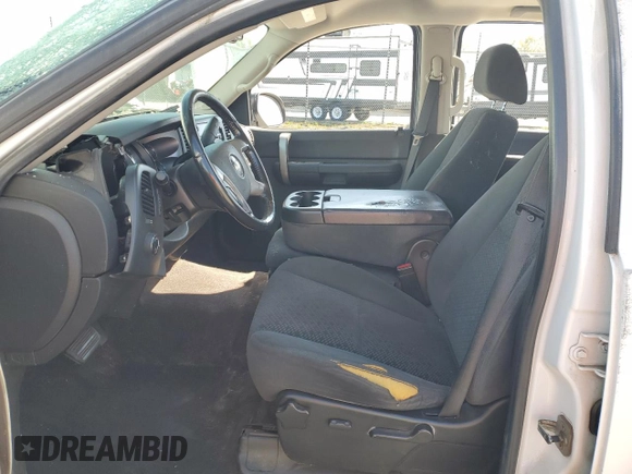 2007 Chevrolet Silverado 1500 LT w/1LT with VIN 3GCEC13037G551592, listed as a Copart auction lot 50569975 with 123,683 mi miles and Salvage Title. Bid and sale history available at carsss.com. Image 7.