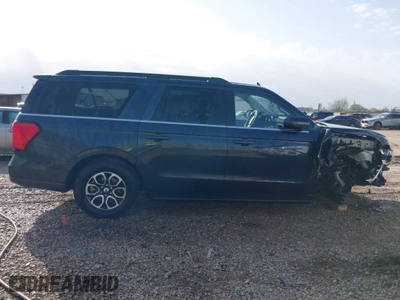 2024 Ford Expedition Max XLT with VIN 1FMJK1J84REA22720, listed as a IAAI auction lot 41837312 with 30,874 mi miles and . Bid and sale history available at DreamBid. Image 13.