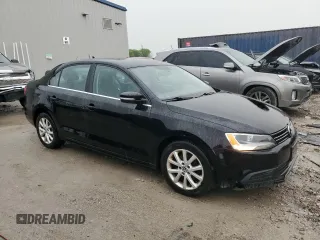 2013 Volkswagen Jetta SE with VIN 3VWDX7AJ4DM360255, listed as a Copart auction lot 58498955 with 160,346 mi miles and Non repairable. Bid and sale history available at DreamBid. Image 4.