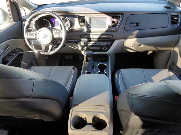 2021 Kia Sedona LX with VIN KNDMB5C19M6673451, listed as a Copart auction lot 78464884 with 70,498 mi miles and Salvage Title. Bid and sale history available at carsss.com. Image 8.