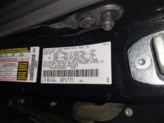 2013 Toyota Tundra 4WD Truck with VIN 5TFUW5F16DX305142, listed as a IAAI auction lot 41139364 with 212,390 mi miles. Bid and sale history available at carsss.com. Image 9.