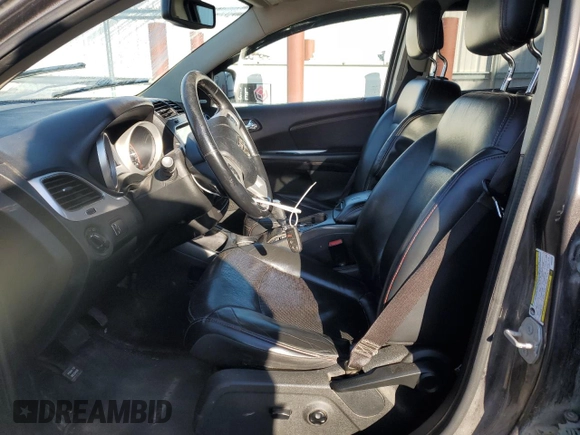 2017 Dodge Journey GT with VIN 3C4PDDEG4HT620400, listed as a Copart auction lot 80304294 with 213,200 mi miles and Salvage Title. Bid and sale history available at DreamBid. Image 7.