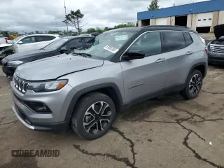 2023 Jeep Compass (RED) Edition z VIN 3C4NJDCN9PT547976, wystawiony jako Copart lot #57993305 z przebiegiem 13 314 mil mil oraz Nie do naprawy • Non repairable. Historia ofert i sprzedaży dostępna na DreamBid. Obrazek 1.
