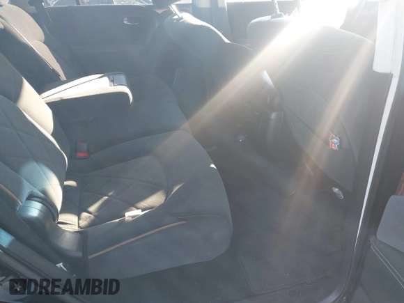 2017 Nissan Armada SV with VIN JN8AY2NC6H9509081, listed as a IAAI auction lot 40997264 with 114,264 mi miles. Bid and sale history available at carsss.com. Image 8.