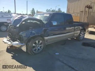 2001 Chevrolet Silverado 1500 LT with VIN 2GCEC19T111325889, listed as a Copart auction lot 87169414 with 0 mi miles and Salvage Title. Bid and sale history available at carsss.com. Image 1.