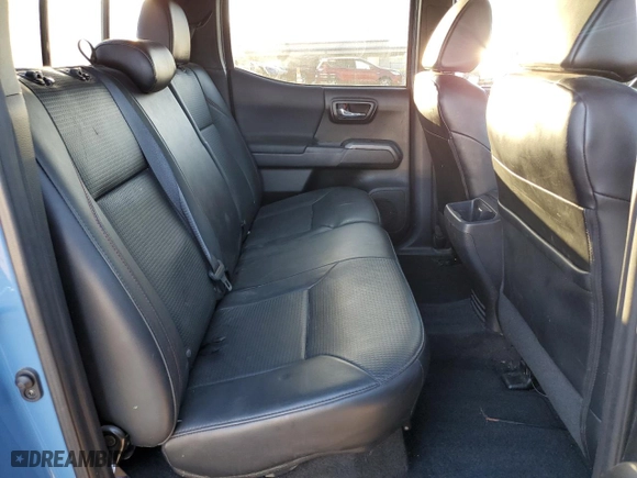 2018 Toyota Tacoma SR with VIN 5TFCZ5AN0JX159457, listed as a Copart auction lot 46956195 with 70,002 mi miles and Salvage Title. Bid and sale history available at carsss.com. Image 11.