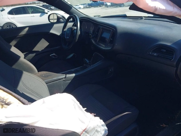 2018 Dodge Challenger SXT with VIN 2C3CDZAG9JH321599, listed as a IAAI auction lot 41634949 with 103,362 mi miles. Bid and sale history available at carsss.com. Image 5.