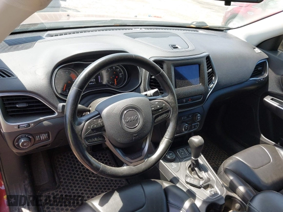 2020 Jeep Cherokee Altitude с VIN 1C4PJMLX2LD523285, выставлен на аукционе IAAI как лот 42235094 с пробегом 86 356 миль миль и . История ставок и продаж доступна на DreamBid. Изображение 21.