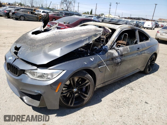 2015 BMW M4 with VIN WBS3R9C52FK333207, listed as a Copart auction lot 46253963 with 0 mi miles. Bid and sale history available at carsss.com. Image 1.