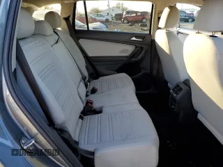 2022 Volkswagen Tiguan S with VIN 3VV0B7AX2NM043145, listed as a Copart auction lot 80870404 with 22,284 mi miles and Salvage Title. Bid and sale history available at carsss.com. Image 11.