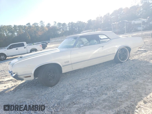 1972 Oldsmobile Cutlass with VIN 3J67K2M132911, listed as a Copart auction lot 81759014 with Not Provided miles and Salvage Title. Bid and sale history available at DreamBid. Image 1.