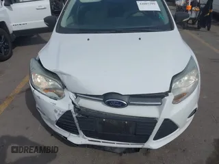 2013 Ford Focus SE with VIN 1FADP3K27DL298456, listed as a IAAI auction lot 42007399 with 111,210 mi miles. Bid and sale history available at carsss.com. Image 12.