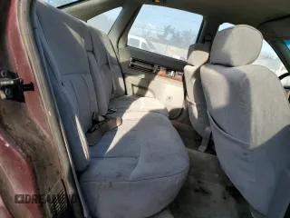 1996 Chevrolet Caprice 1SA Special Value z VIN 1G1BL52W3TR156945, wystawiony jako Copart lot #86470784 z przebiegiem 166 584 mil mil oraz Szkoda całkowita • Salvage title. Historia ofert i sprzedaży dostępna na DreamBid. Obrazek 10.