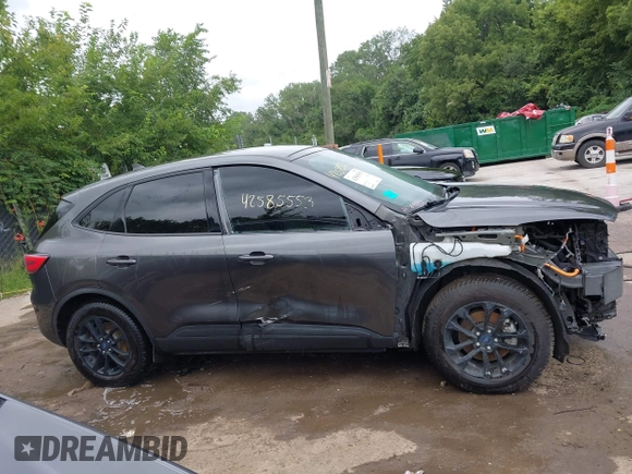 2020 Ford Escape SE Sport Hybrid с VIN 1FMCU9BZ7LUC02263, выставлен на аукционе IAAI как лот 42585553 с пробегом 144 592 миль миль и . История ставок и продаж доступна на DreamBid. Изображение 14.