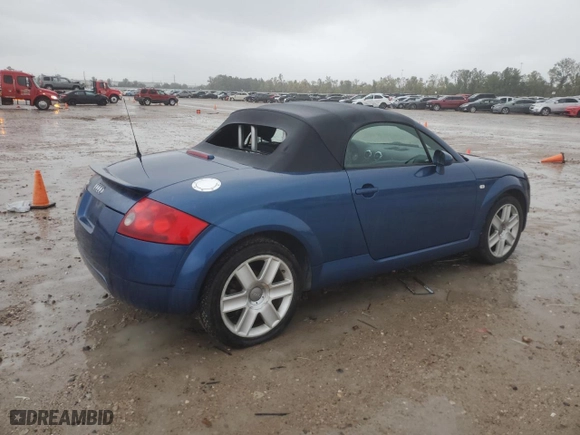 2004 Audi TT with VIN TRUTC28N041022148, listed as a Copart auction lot 83621904 with 59,277 mi miles and Clean Title. Bid and sale history available at carsss.com. Image 3.