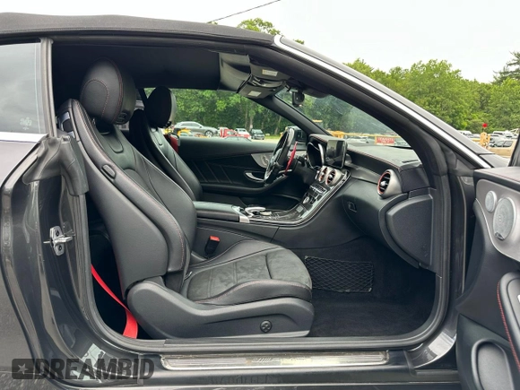 2019 Mercedes-Benz C 43 AMG with VIN WDDWK6EB4KF821819, listed as a Copart auction lot 63640835 with 66,227 mi miles and Clean title. Bid and sale history available at DreamBid. Image 6.