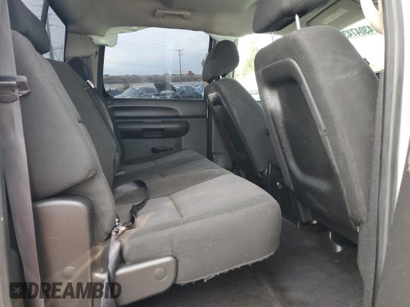 2011 Chevrolet Silverado 2500HD LT with VIN 1GC1CXEG0BF159188, listed as a Copart auction lot 43047435 with 136,606 mi miles and Salvage Title. Bid and sale history available at carsss.com. Image 10.