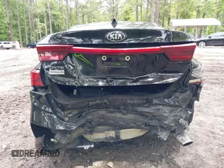 2019 Kia Forte LXS z VIN 3KPF24AD7KE023833, wystawiony jako IAAI lot #42373416 z przebiegiem 139 168 mil mil oraz . Historia ofert i sprzedaży dostępna na DreamBid. Obrazek 16.