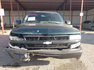 2002 Chevrolet Silverado 1500 with VIN 1GCEC14W12Z159349, listed as a IAAI auction lot 41765256 with 132,934 mi miles. Bid and sale history available at carsss.com. Image 12.