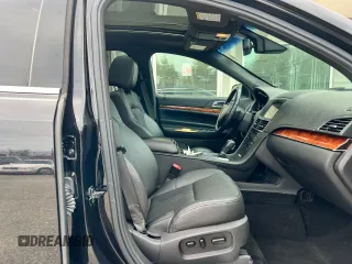 2019 Lincoln MKT with VIN 2LMHJ5NK8KBL01284, listed as a Copart auction lot 50058345 with 326,875 mi miles and Clean Title. Bid and sale history available at DreamBid. Image 5.
