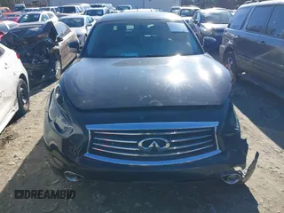 2016 Infiniti QX70 with VIN JN8CS1MW9GM752735, listed as a IAAI auction lot 41271197 with 165,269 mi miles and . Bid and sale history available at DreamBid. Image 12.