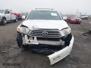 2010 Toyota Highlander Limited with VIN JTEDK3EH3A2161200, listed as a IAAI auction lot 40991607 with 141,423 mi miles. Bid and sale history available at carsss.com. Image 13.