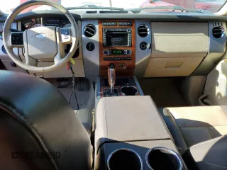 2008 Ford Expedition EL Eddie Bauer with VIN 1FMFK18588LA48667, listed as a Copart auction lot 83018054 with 246,833 mi miles and Salvage Title. Bid and sale history available at carsss.com. Image 8.
