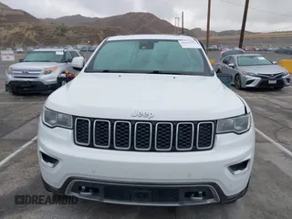 2018 Jeep Grand Cherokee Limited with VIN 1C4RJEBG3JC268939, listed as a IAAI auction lot 41559253 with 162,354 mi miles and . Bid and sale history available at DreamBid. Image 12.