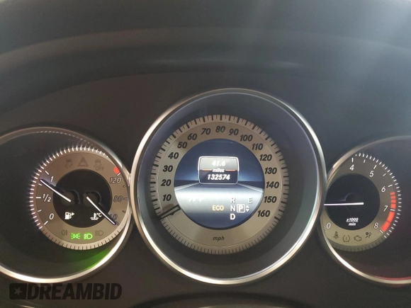 2014 Mercedes-Benz CLS 550 with VIN WDDLJ9BB8EA100254, listed as a Copart auction lot 57229935 with 132,574 mi miles and Salvage title. Bid and sale history available at DreamBid. Image 9.