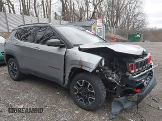 2020 Jeep Compass Trailhawk with VIN 3C4NJDDB9LT127231, listed as a IAAI auction lot 41817392 with 111,344 mi miles and . Bid and sale history available at carsss.com. Image 1.