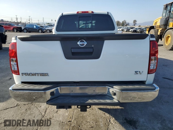 2016 Nissan Frontier SV with VIN 1N6AD0FR1GN744022, listed as a Copart auction lot 43218005 with 177,086 mi miles and Salvage title. Bid and sale history available at DreamBid. Image 6.