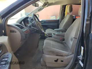 2014 Chrysler Town & Country Touring z VIN 2C4RC1BGXER144103, wystawiony jako Copart lot #54843175 z przebiegiem 113 166 mil mil oraz Szkoda całkowita • Salvage title. Historia ofert i sprzedaży dostępna na DreamBid. Obrazek 7.