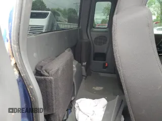 2007 Ford Ranger XLT z VIN 1FTZR45E77PA92881, wystawiony jako Copart lot #57588485 z przebiegiem Nie podano mil oraz Szkoda całkowita • Salvage title. Historia ofert i sprzedaży dostępna na DreamBid. Obrazek 10.
