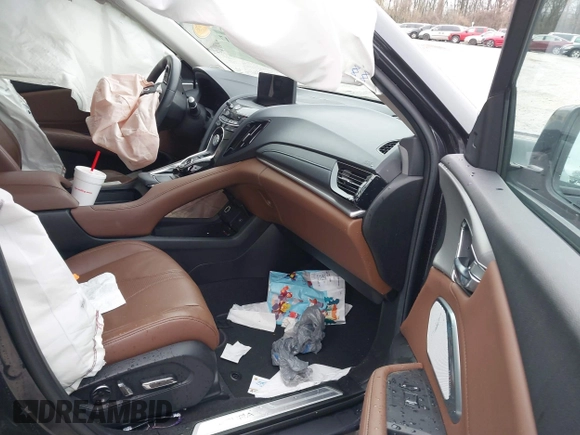 2020 Acura RDX Technology with VIN 5J8TC2H50LL003615, listed as a IAAI auction lot 41427217 with 61,952 mi miles and . Bid and sale history available at DreamBid. Image 5.