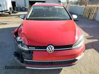 2018 Volkswagen Golf S z VIN 3VWH17AU1JM755809, wystawiony jako Copart lot #57363445 z przebiegiem 83 690 mil mil oraz Szkoda całkowita • Salvage title. Historia ofert i sprzedaży dostępna na DreamBid. Obrazek 5.