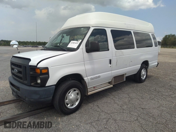 2013 Ford Econoline Cargo Super Duty Commercial with VIN 1FTDS3EL3DDB18106, listed as a IAAI auction lot 42483453 with 67,626 mi miles and . Bid and sale history available at DreamBid. Image 19.