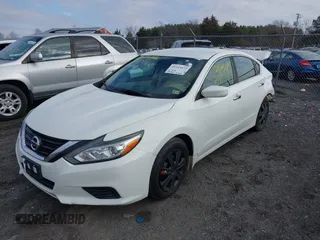2017 Nissan Altima SV with VIN 1N4AL3AP3HC275595, listed as a IAAI auction lot 41514122 with 109,909 mi miles and . Bid and sale history available at DreamBid. Image 2.