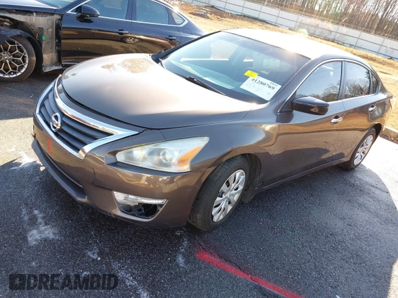 2014 Nissan Altima 2.5 S with VIN 1N4AL3AP5EC118453, listed as a IAAI auction lot 41280769 with 169,246 mi miles. Bid and sale history available at carsss.com. Image 17.