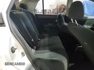 2011 Nissan Versa S z VIN 3N1BC1AP1BL424748, wystawiony jako Copart lot #59333105 z przebiegiem 167 489 mil mil oraz Szkoda całkowita • Salvage title. Historia ofert i sprzedaży dostępna na DreamBid. Obrazek 10.