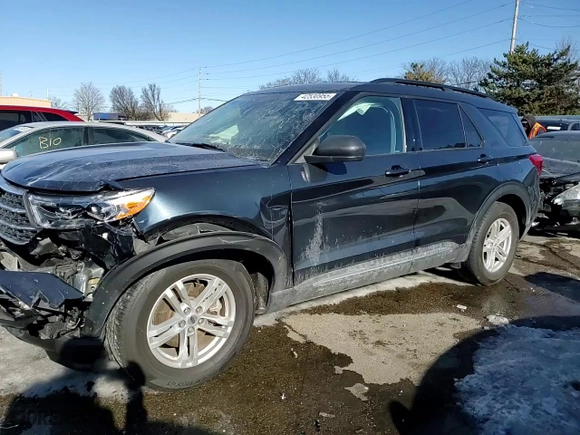 2022 Ford Explorer XLT with VIN 1FMSK7DH4NGC17704, listed as a Copart auction lot 42530955 with NaN miles and Salvage Title. Bid and sale history available at carsss.com. Image 12.