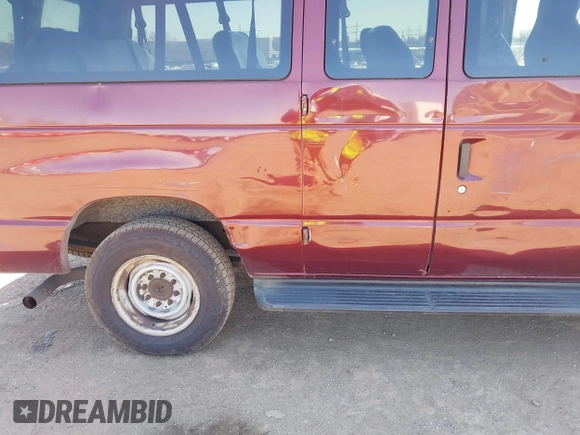 2011 Ford Econoline Passenger XL with VIN 1FBNE3BL3BDA44686, listed as a IAAI auction lot 41987064 with 76,116 mi miles. Bid and sale history available at carsss.com. Image 17.